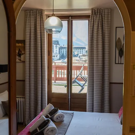 酒店 La Sapiniere 霞慕尼