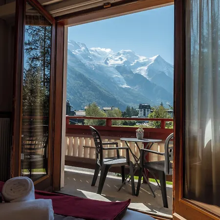 Szálloda La Sapiniere Chamonix