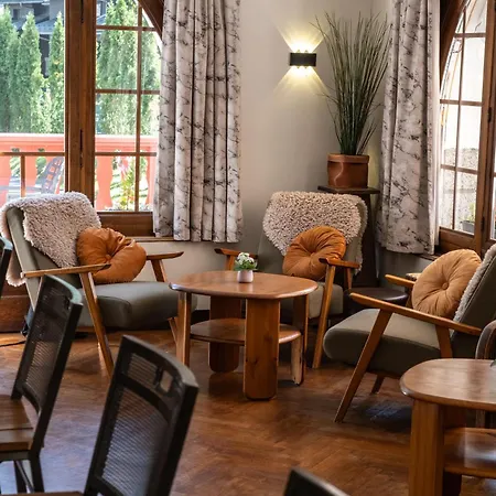 La Sapiniere Hotel 3*