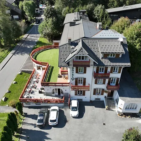 La Sapiniere Hotel