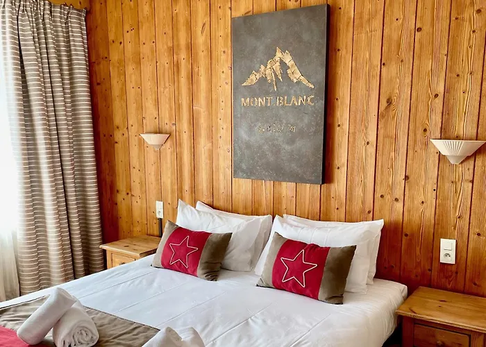 Hotel La Sapinière 3*