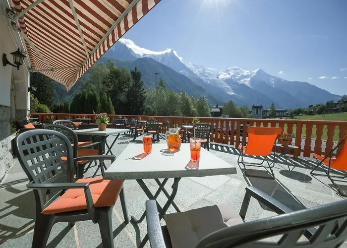 La Sapinière Hotel